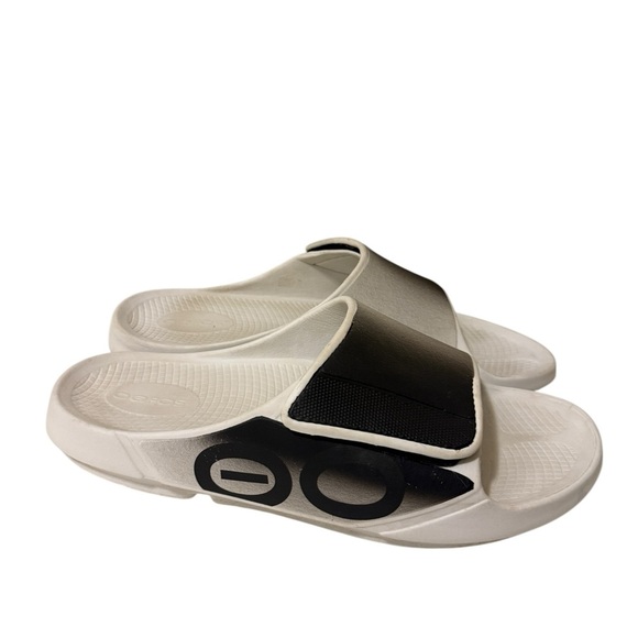 OOFOS OOahh Sport Flex Slide Sandals. In great conditions - Picture 9 of 12